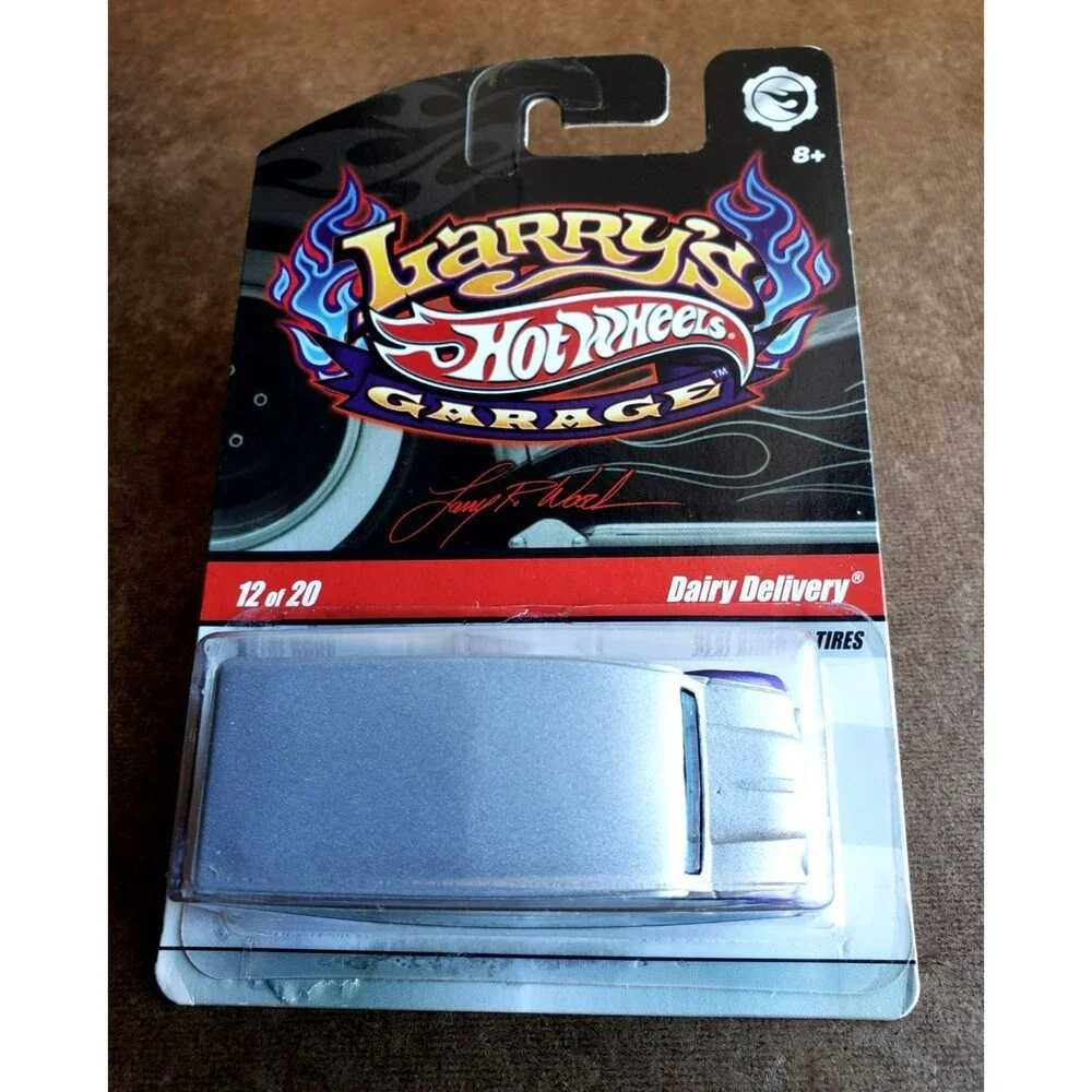 2009 Hot Wheels DAIRY DELIVERY MTFLK Silver / Purple LARRY'S GARAGE #12/20 RR5SP
